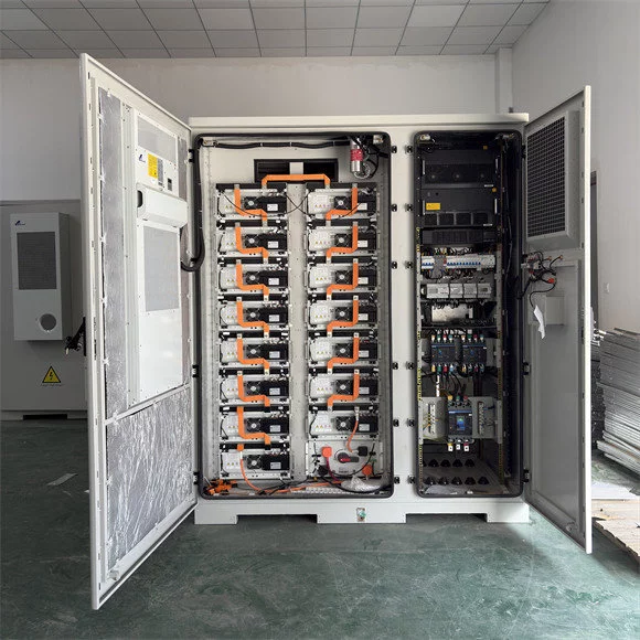 Modułowe szafy zewnętrzne do magazynowania energii – Stonoga Energy Infrastructure